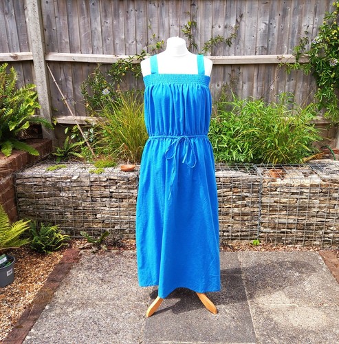 Vintage 1970s pullover strappy