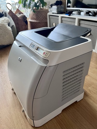 Color laserjet 2600n - hp,