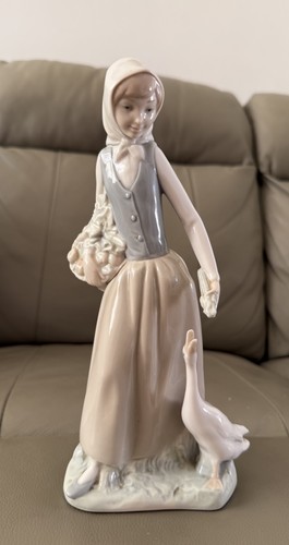 Lladro nao country - lladro, girl