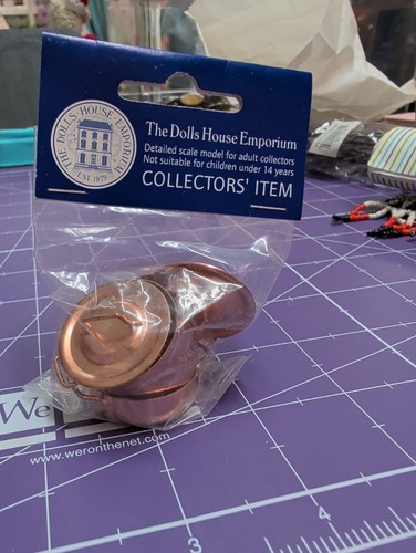 Scale dolls house - 1:12,
