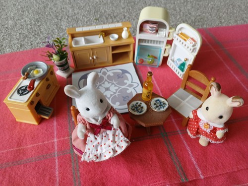 Sylvanian families kitchen - sylvanian,
