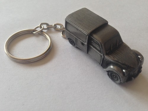 2cv van split ring keyring - van, 3d