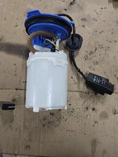 Volkswagen Golf mk5 2.0TDI in rank fuel pump sender