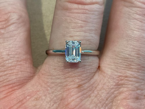 Lab created diamond - 1.0,