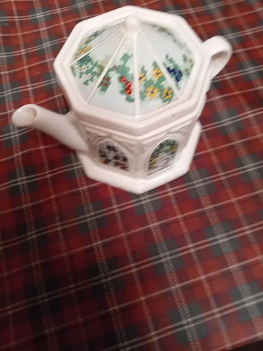 Vintage wade porcelain - wade,
