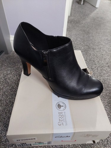Clarks black leather ankle - clarks,