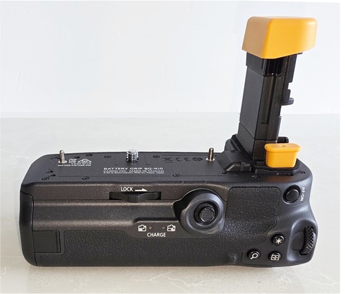 Canon r10 battery grip - canon,