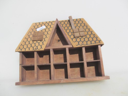 Retro wooden thimble - thimble, display