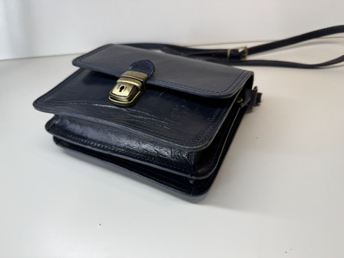 Vtg navy leather - navy, bag