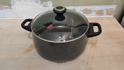 25cm meyer large cooking pot - meyer,
