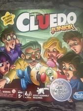 Hasbro Cluedo Junior: Case of the Broken Toy Board Game 