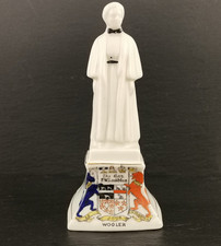 1915 Nurse Edith Cavell statue