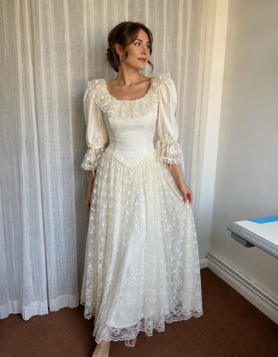 Vintage prairie wedding - prairie, dress