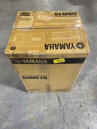 Yamaha dbr15 way powered - 15",