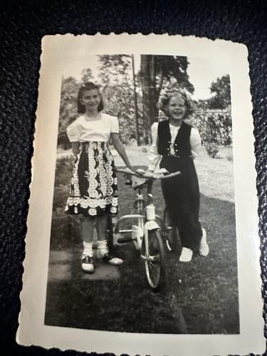 Vintage photograph little girl - vintage,