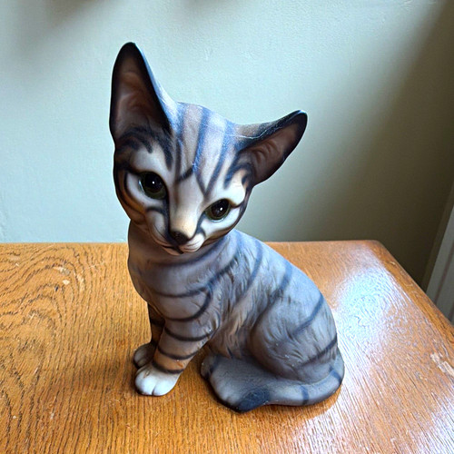 Tabby cat ornament figurine - tabby,