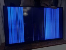 Sony KDL- 40WE663 for parts Broken Screen