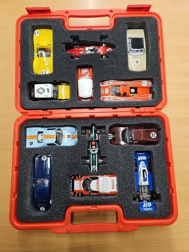 Scalextric legendary car - scalextric,