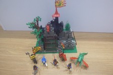 Lego Castle Dragon Knights - Dark Dragons Den set 6076