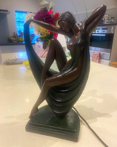 Art deco figurine - deco,
