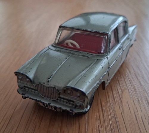 Dinky toys singer vogue 43 - dinky,