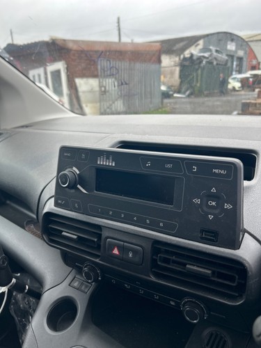 Vauxhall combo mkiv - combo, e