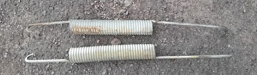Type bonnet springs - 3,
