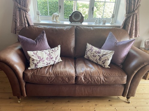 Laura ashley seater leather - laura,