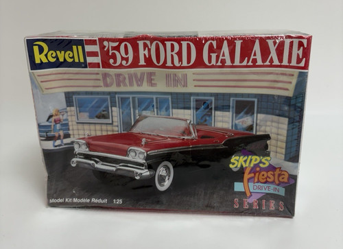 Vintage revell 59 ford - vintage,