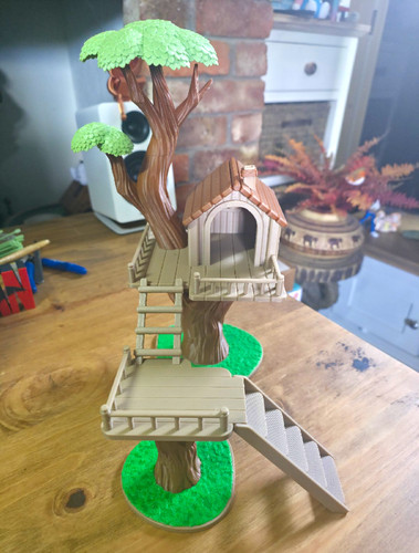 Printed treehouse with - treehouse,