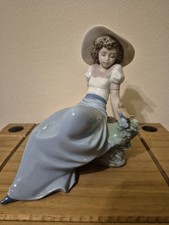 BEAUTIFUL NAO BY LLADRO 1042