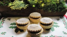 ARTIFICIAL FAKE MINCE PIES