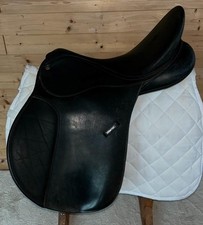 Wintec 250 Flocked Black GP Saddle - 17.5" Seat - Changeable Gullet System