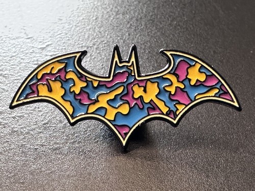 Batman logo enamel pin - logo,
