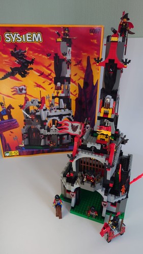 Lego castle night lord - castle,