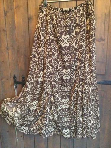 Long lined brown floaty - long,