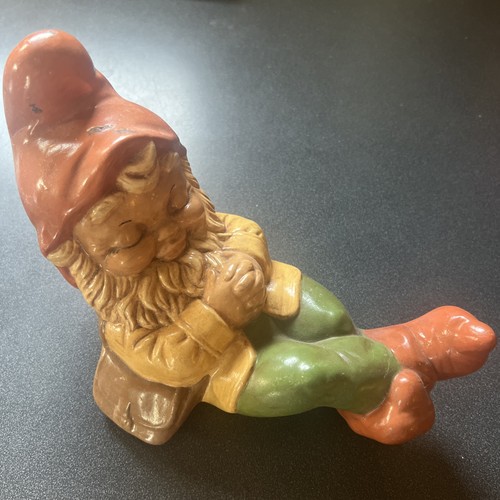 Vintage 70s ceramic laying - vintage,