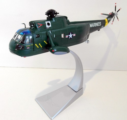 Corgi aa33405 sikorsky - corgi,