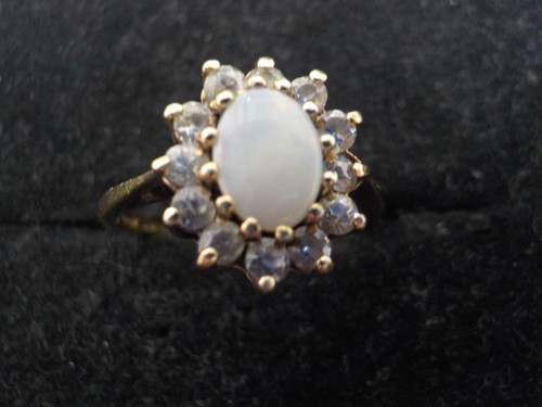 Vintage 9ct gold opal diamond - gold,