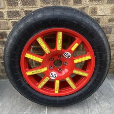 PORSCHE MACAN GENUINE Space