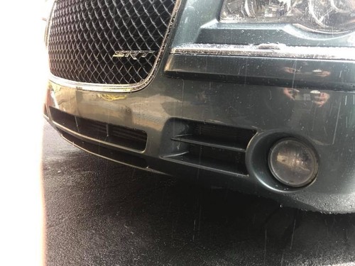 Chrysler 300c front - bumper, fog