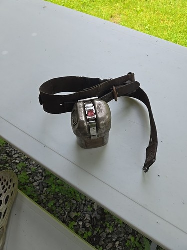 Vintage w65 msa self - self, rescuer