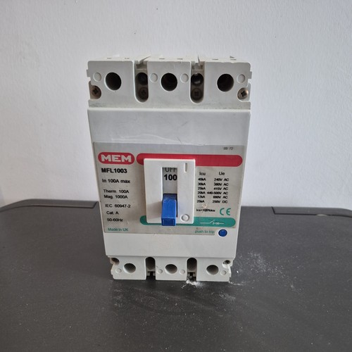 Mem memshield mccb triple pole - triple,