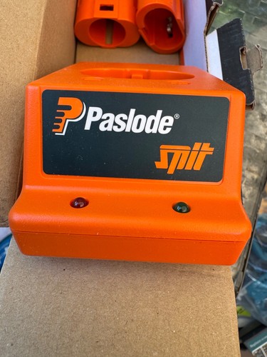 Paslode battery charging kit