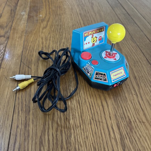 Namco pac man plug play - &,