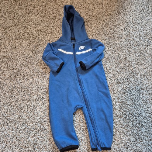 Euc preowned nike - euc, tech