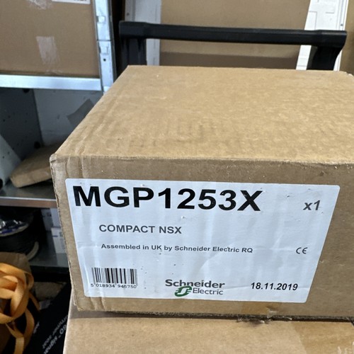 Schneider 125a mccb merlin - 125a,