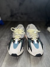 adidas Yeezy Boost 700 Wave