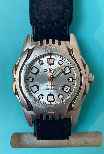 Animal surfers watch - animal, model