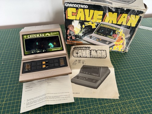 Tomy caveman dinosaur - caveman, vs